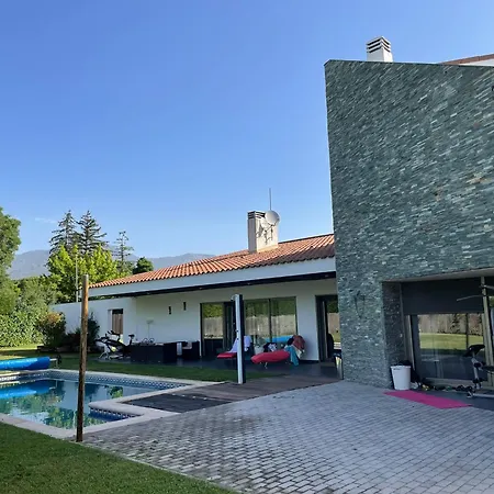 Magnifica Casa Familiar En Moralzarzal Madrid Villa Exterior photo