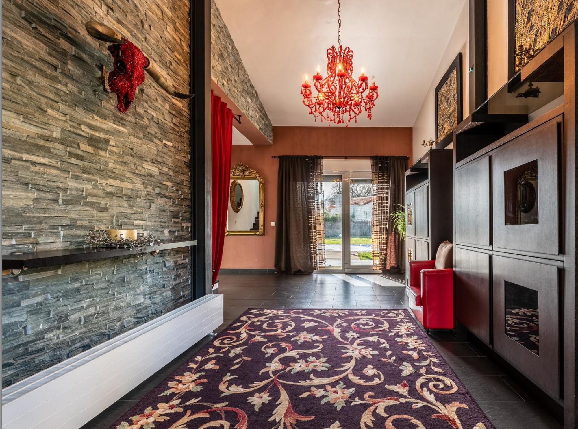 Magnifica Casa Familiar En Madrid Villa *
